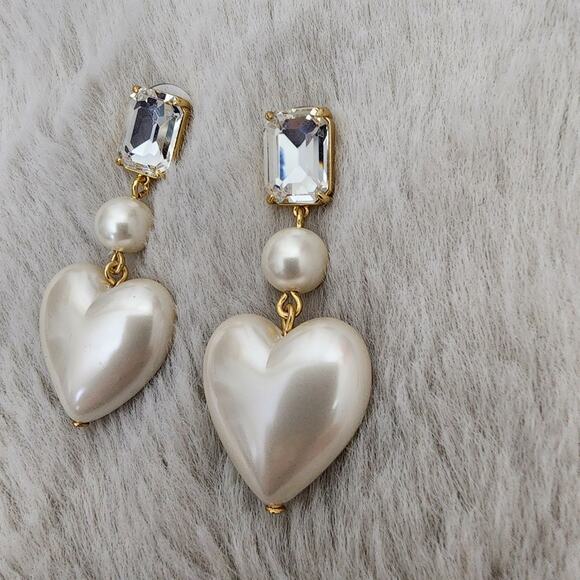 NEW J. Crew Elegant Crystal And Pearl Gold White Heart Drop Earrings - Picture 6 of 8